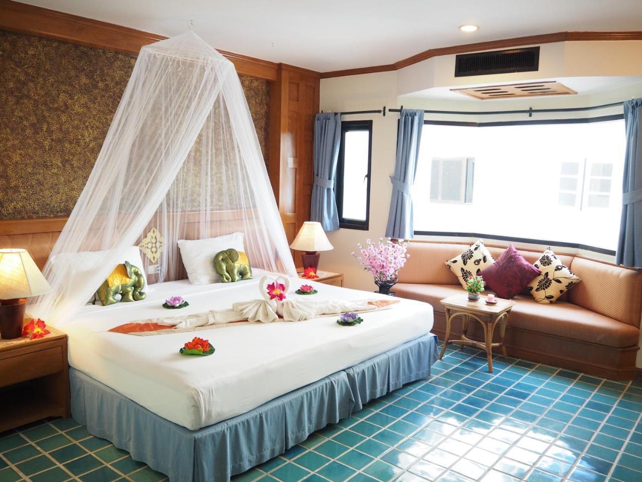Your Place Inn Karon Exterior photo